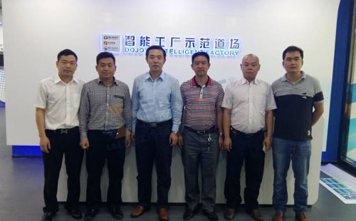 企業(yè)轉(zhuǎn)型升級(jí)觀摩團(tuán) 企業(yè)轉(zhuǎn)型升級(jí)觀摩團(tuán)