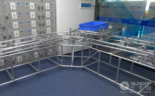 90°往返跨工位LCIA機構