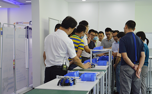 數(shù)字化低成本智造產(chǎn)線設(shè)計(jì)與實(shí)施訓(xùn)練營(yíng) 數(shù)字化低成本智造產(chǎn)線設(shè)計(jì)與實(shí)施訓(xùn)練營(yíng)