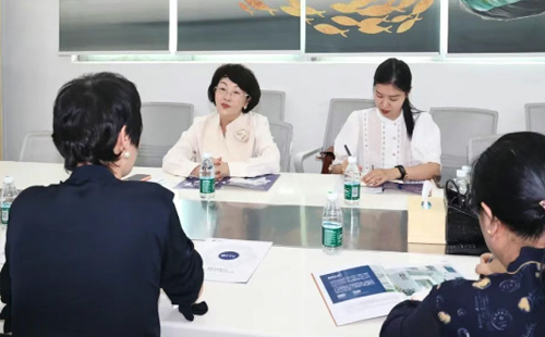 區(qū)工商聯(lián)率隊走訪興千田3 區(qū)工商聯(lián)率隊走訪興千田3